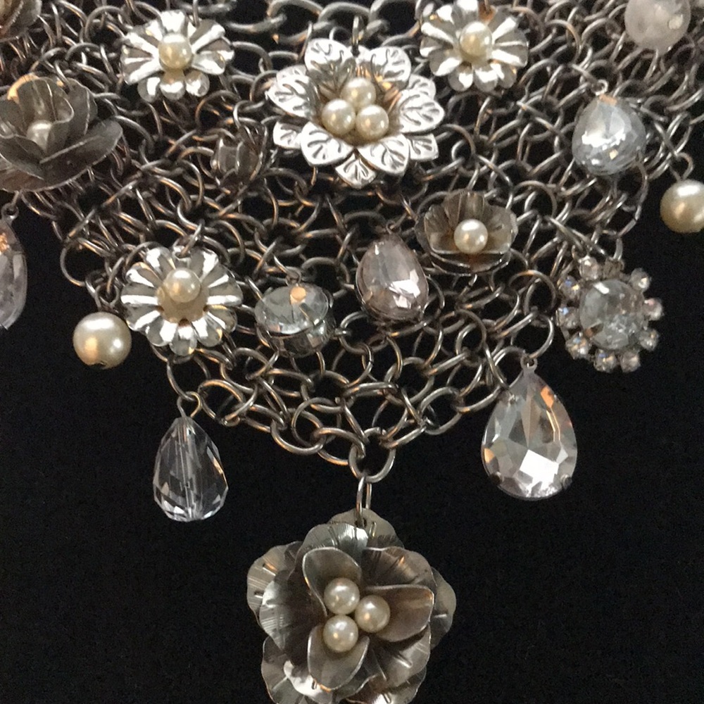 NECKLACE - Picture 4 of 4